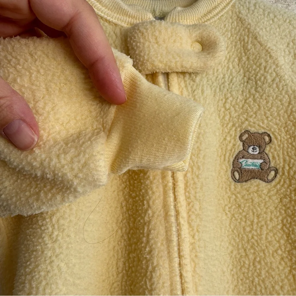 Vintage Carters Yellow Fleece‎ Embroidered Bear Soft Sleepsack Size 0-12 Months